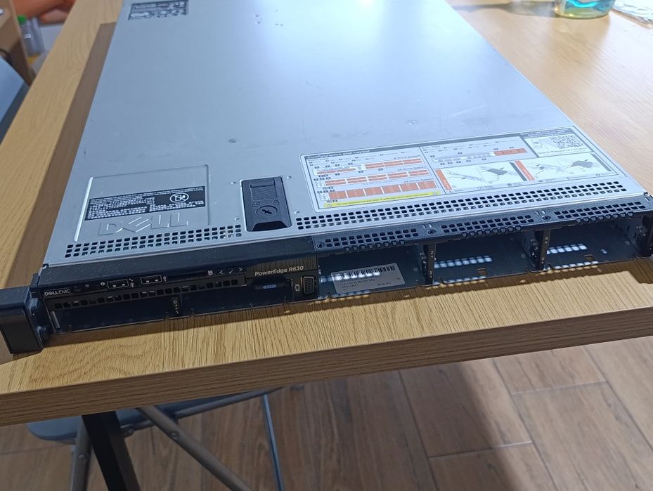 Dell Poweredge R630 E5-2640 v3