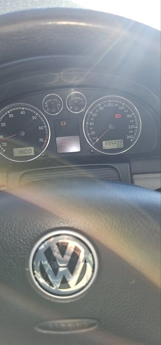 VOLKSWAGEN Passat 2002 — imagine 5