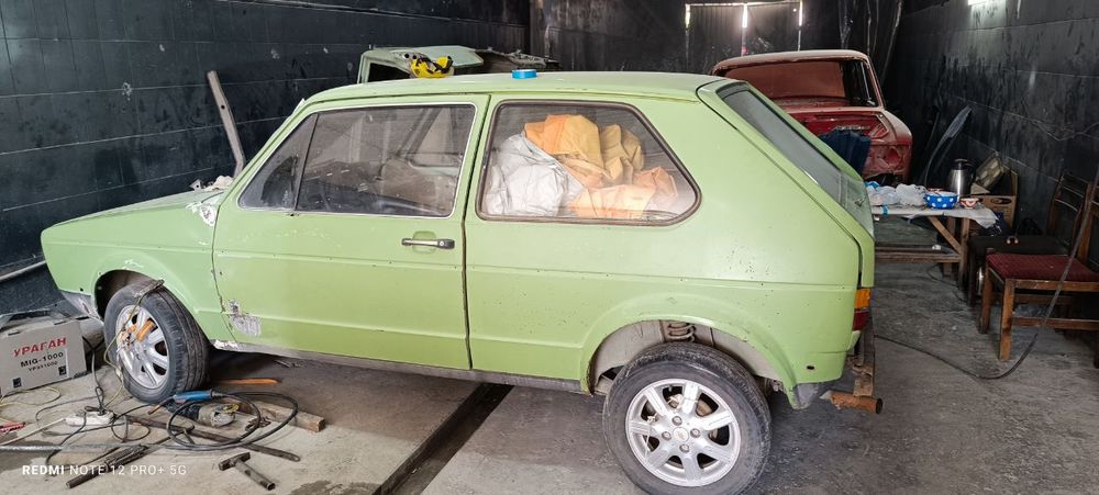 Волксваген голф 1