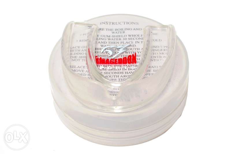 Силиконов протектор за уста и зъби