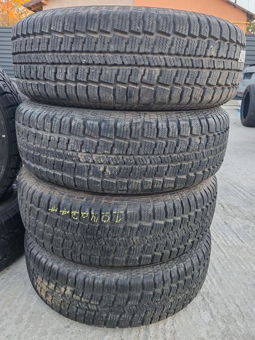 Vând cauciucuri 205/70/14  M+S set complet imp Germania