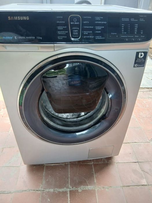Продам стиральную машину