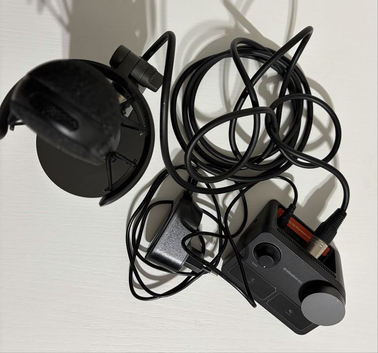 Микрофон игровой Steelseries Alias Pro