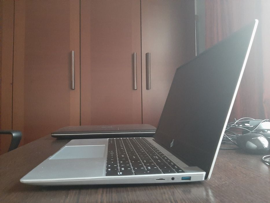 Продам ноутбук в отличном состоянии