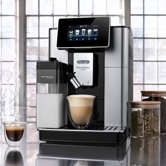 Кофемашина De'Longhi  ECAM610.55 SB