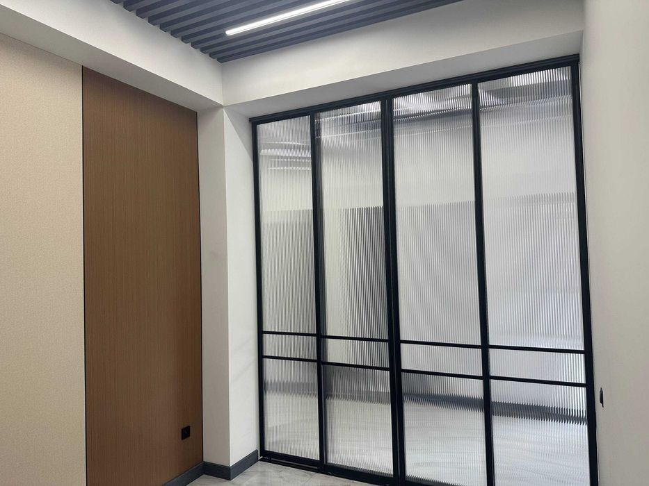 Сдаётся коммерческое помещение 120 м² (метро Тинчлик). Своя /офис/