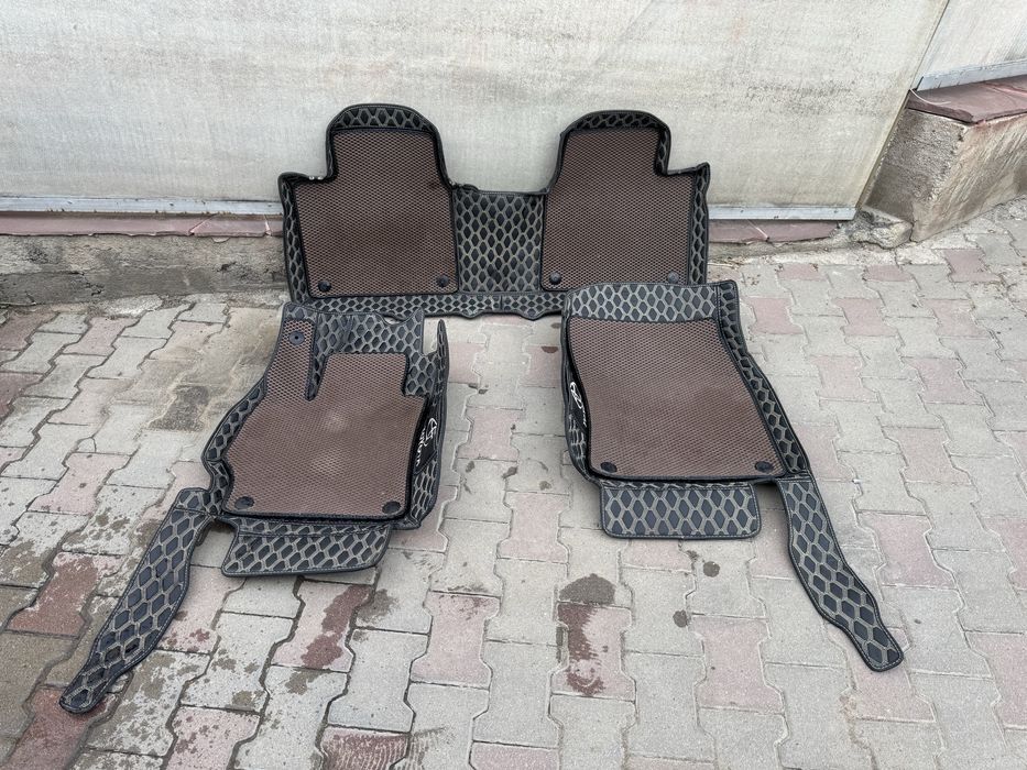 Коврики  в салон Corolla 180