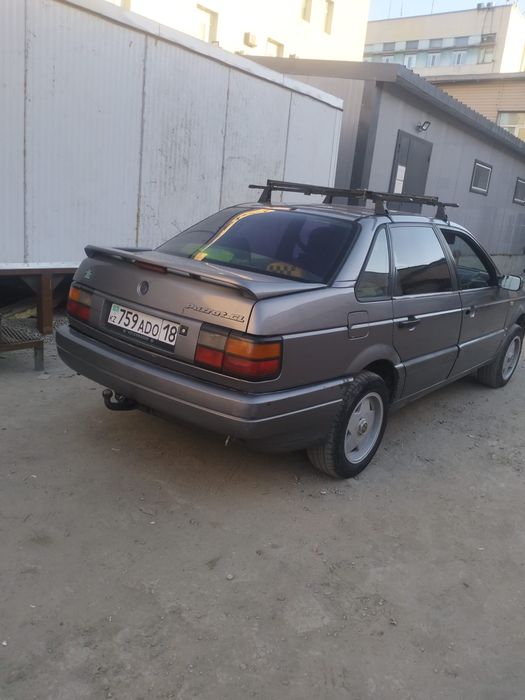 Passat b3 1990год