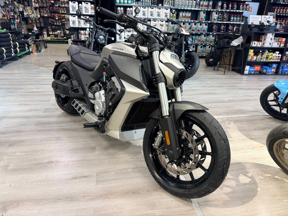 Motocicleta Benda LFC 700 ( noua, garantie, rate, ) @ www.mymotocluj.ro