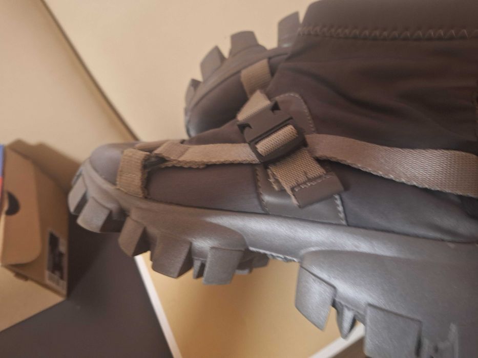 Дамски неопренови боти