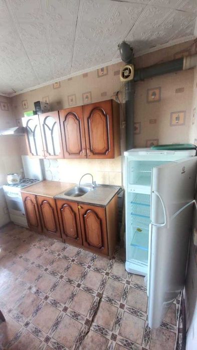 продается 2 ком квартира район Детсад