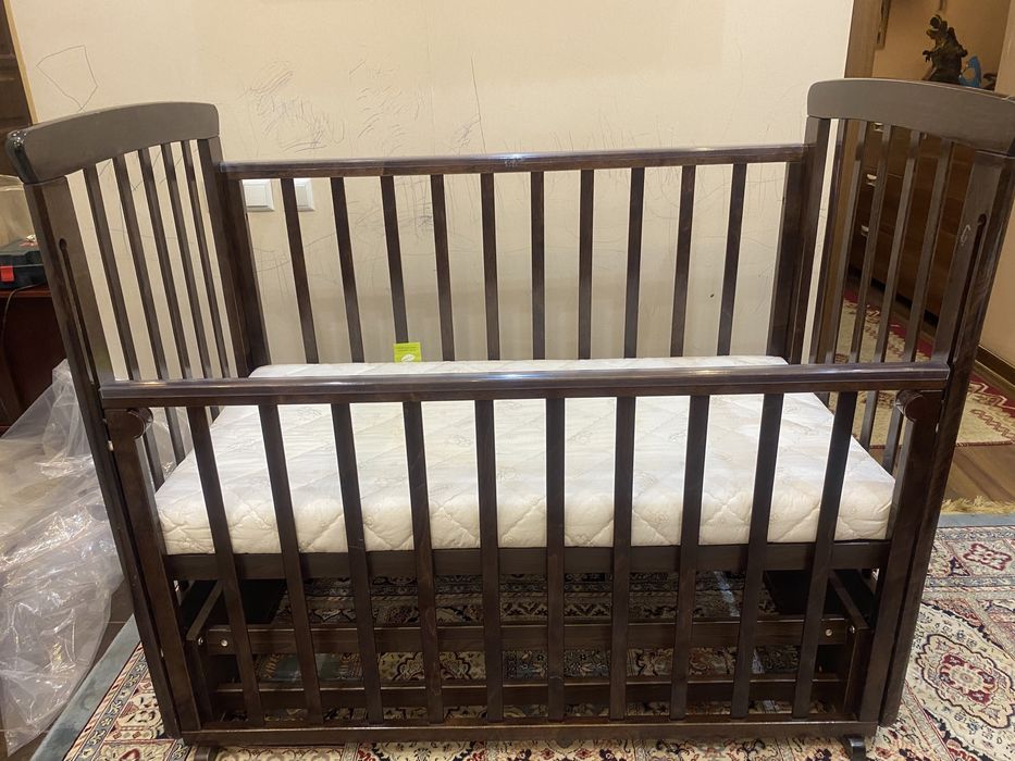 Продам детскую кровать