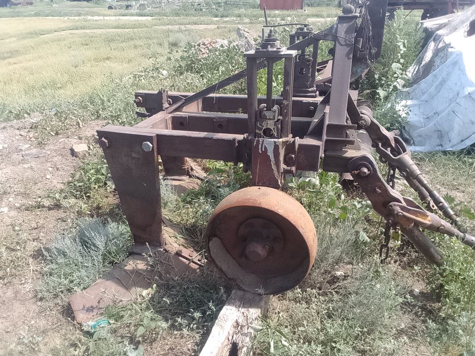 Продам ДТ -75 Волгоград