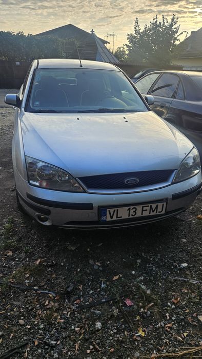 Ford Mondeo GHIA automat 2.0i benzina