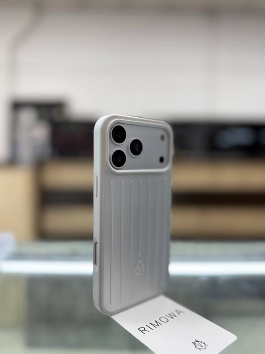 Rimowa 17 pro max 17 pro