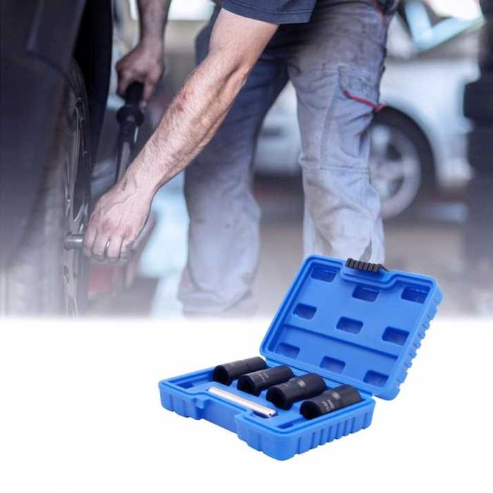 Комплект вложки екстрактор за развалени гайки и болтове 1/2 17-22 мм.