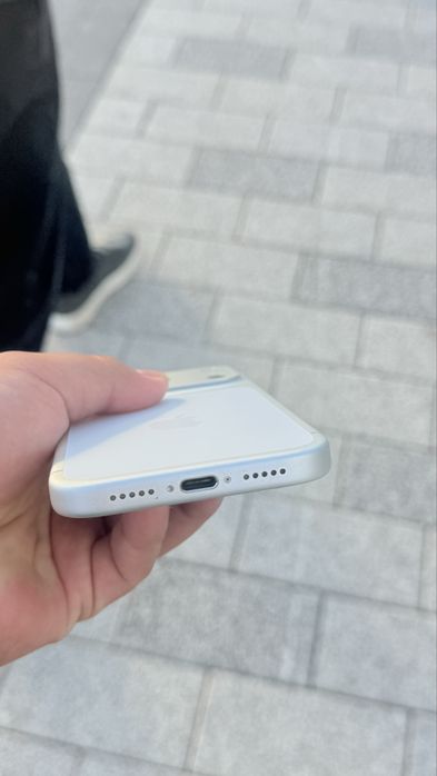 iPhone 17 pro на гарантии 100акб 8/256гб