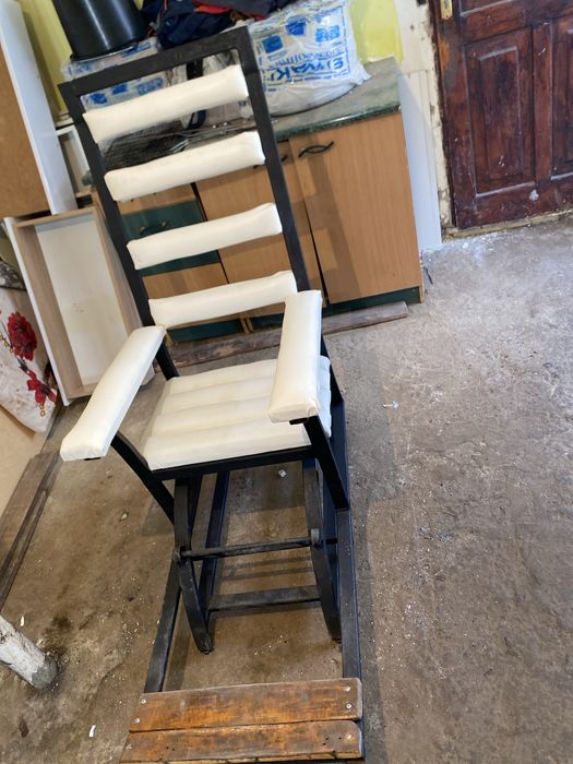 Креслокачалка сатылады