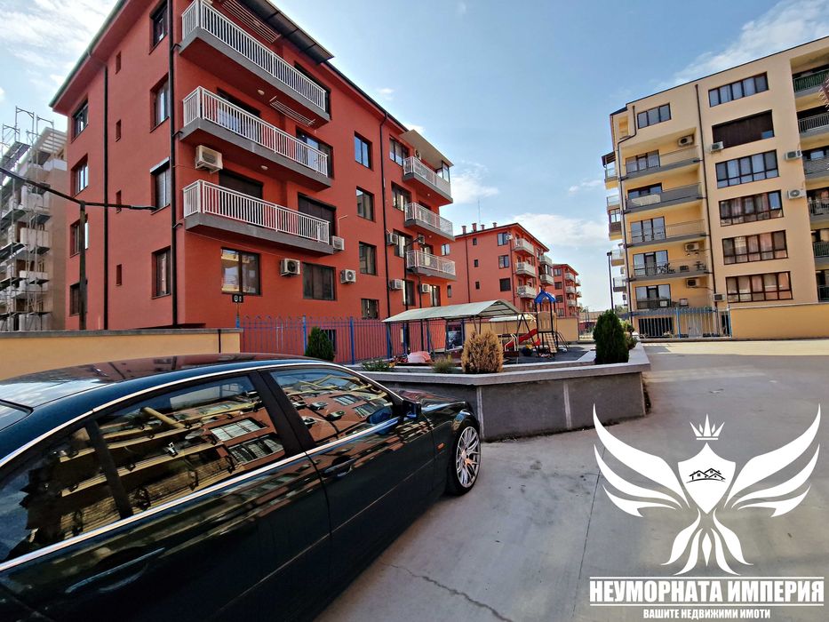 Продава се Тристаен апартамент в Пловдив, Остромила - 117 кв.м за 1366 €/кв.м - Снимка #23