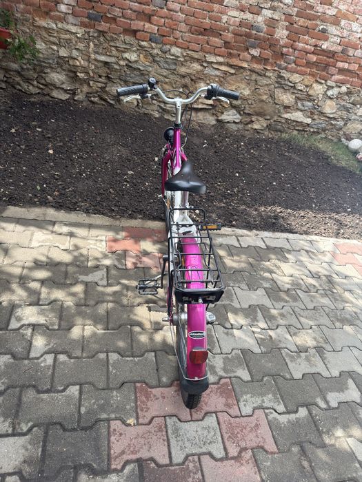 Bicicleta pentru fete
