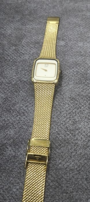 Продам часы Citizen