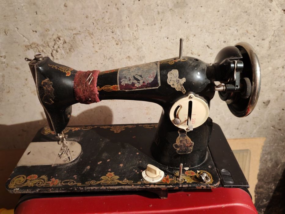 Продаётся промышленныйоверлог