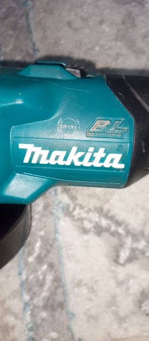 Болгарка аккумуляторная ушм 125