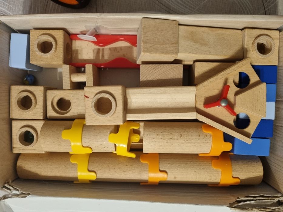 Joc constructie lemn