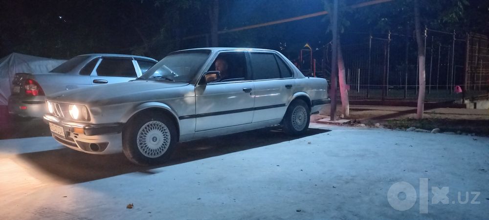 Продам bmw e30 318