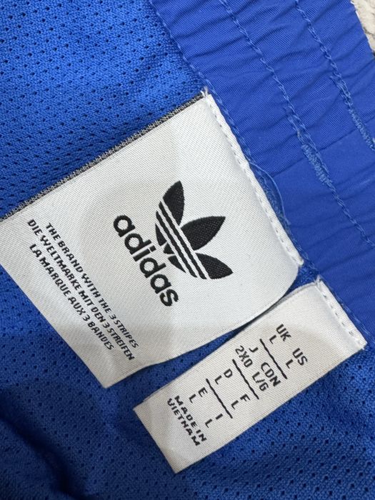 Мъжко долнище ADIDAS ORIGINALS . Размер L