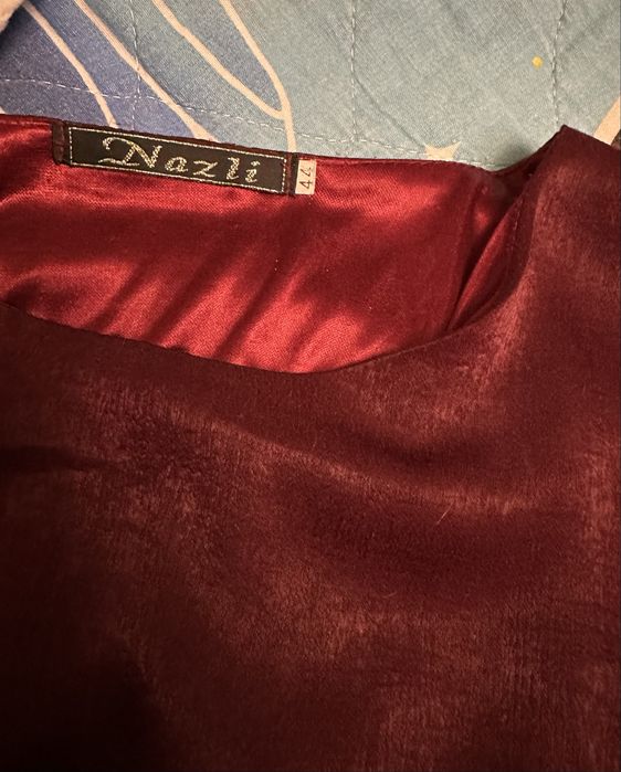 Продам платье в пол