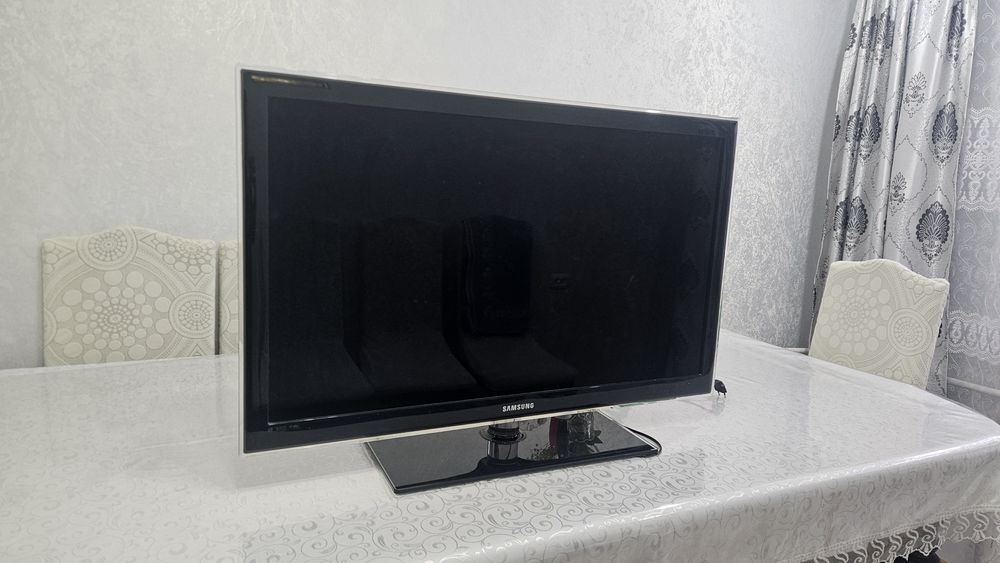 Продам телевизор