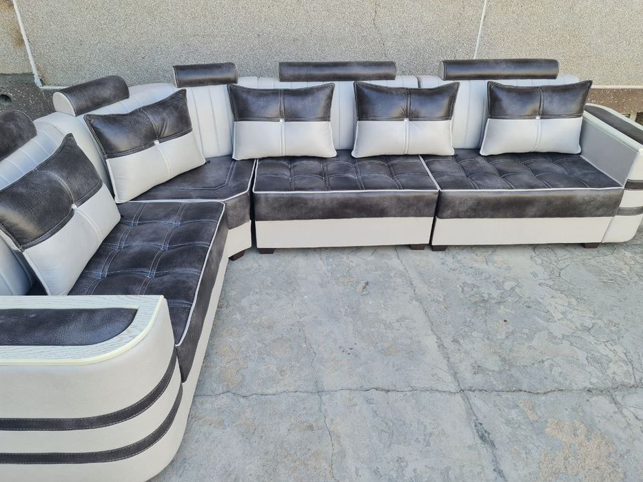 Продаётся мягкий уголок для гостиной. Оптом нархда!