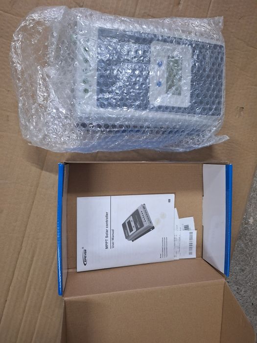 Соларен контролер