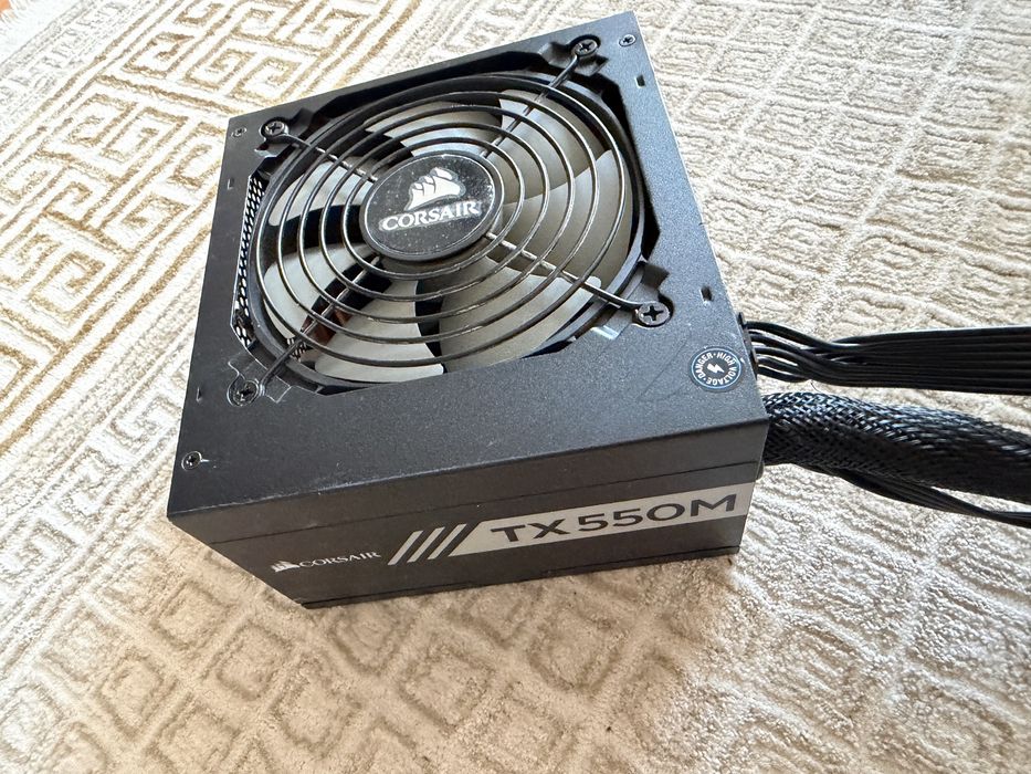 Sursa PC Gaming Corsair Seasonic Cougar 550W si 650W Multe Variante