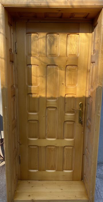 Vand usi interior lemn masiv