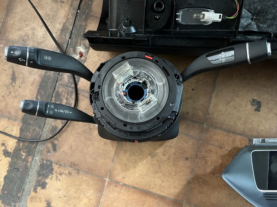 Mercedes W212 лентов кабел