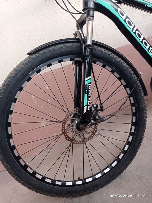 Velosiped bor sotiladigan