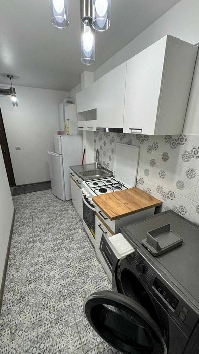 Vand garsoniera parter