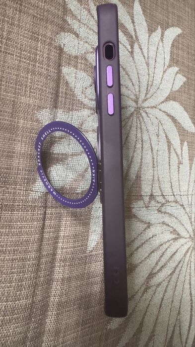 Кейс за iPhone 14 pro max с въртяща се стойка ринг