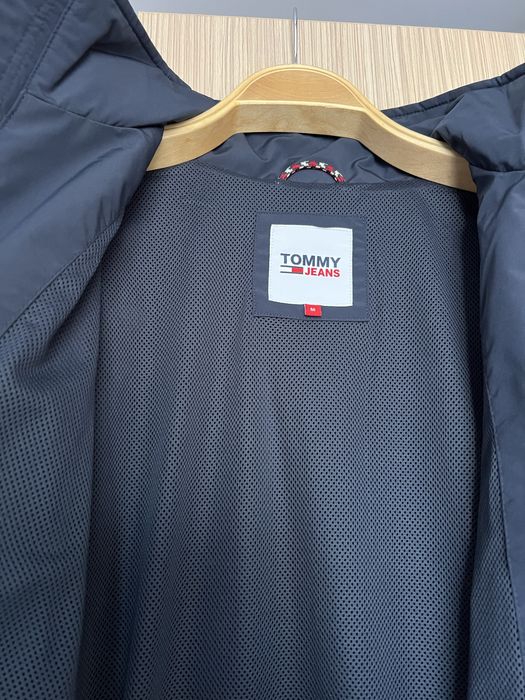 Geaca TOMMY Jeans, Noua