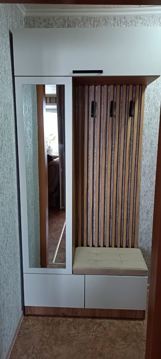 Продам прихожую в отличном г