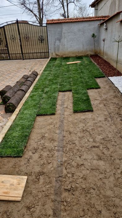 Amenajări întrețineri spați verzi