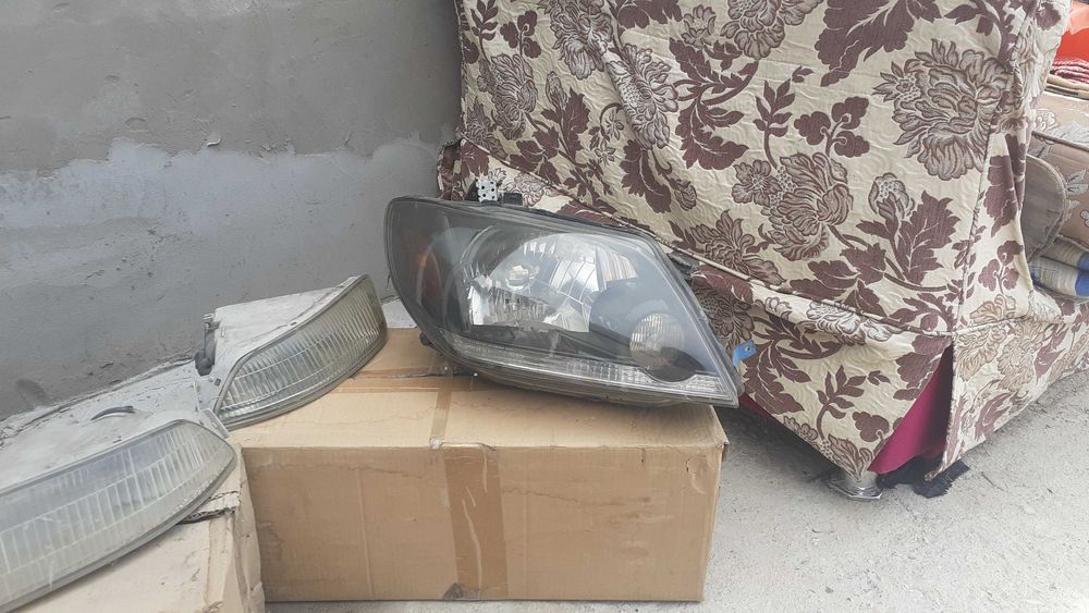 Mitsubishi outlander фары