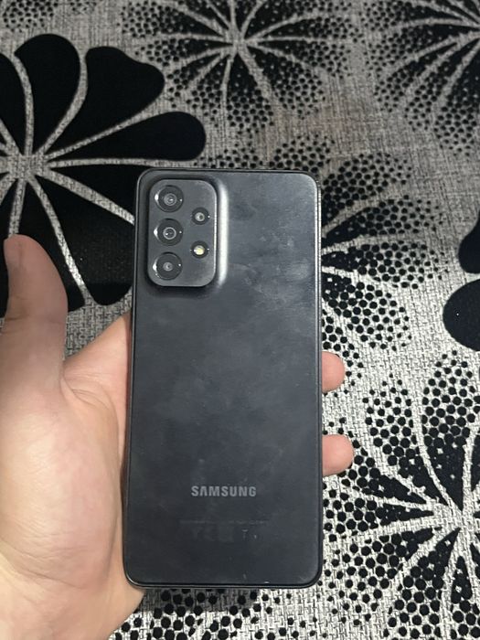 Samsung A33, В хорошем состоянии