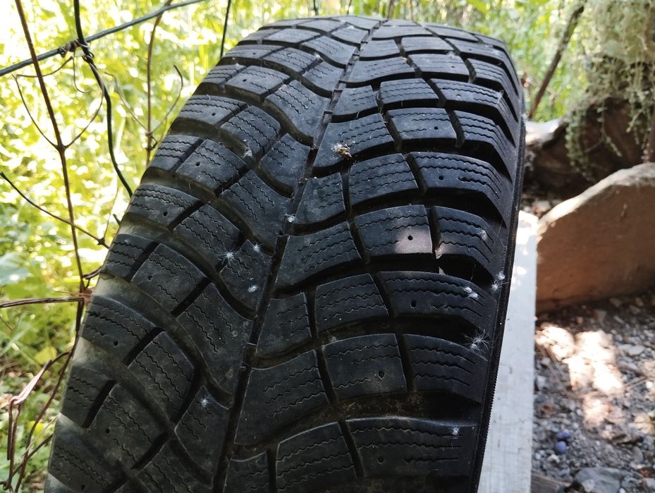Гуми за джипове 16 зимни