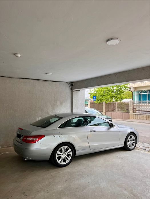 MERCEDES-BENZ E-Class 2010 — imagine 4