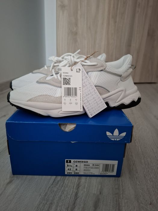 Adidas Ozweego, alb-negru, marimea 42
