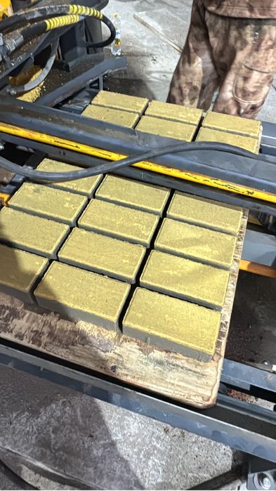 Брусчатка тактильная плитка Поребрик