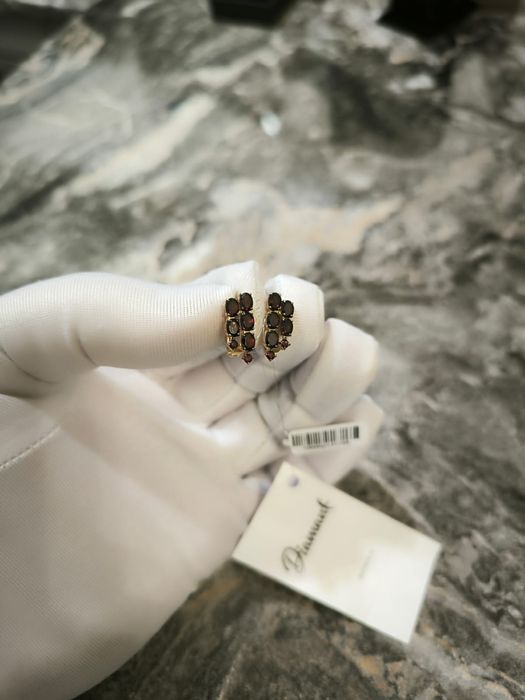 Золотые серьги с природными гранатами